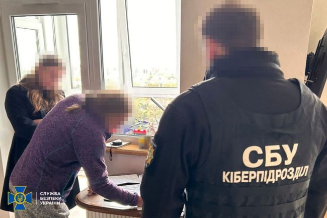 СБУ викрила ще трьох проросійських інтернет-агітаторів, які вихваляли збройну агресію рф та закликали українців «скласти зброю»