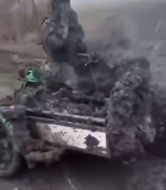 Сезон дождей в зоне боевых действий - пешком уже не поштурмуешь