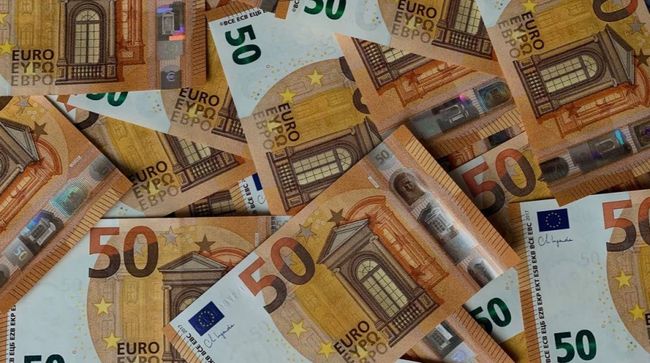 Понад 60% німців не підтримують соцвиплати біженцям з України