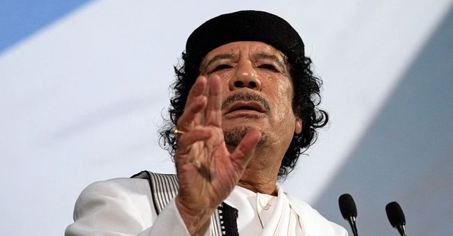 Революція, 40 років правління, шабля від Юлії Тимошенко і жорстоке вбивство: минає 14 років із дня смерті лівійського диктатора Каддафі