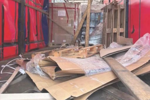 У Лондоні пограбували вантажівку із закарпатським вином У Лондоні пограбували вантажівку із закарпатським вином