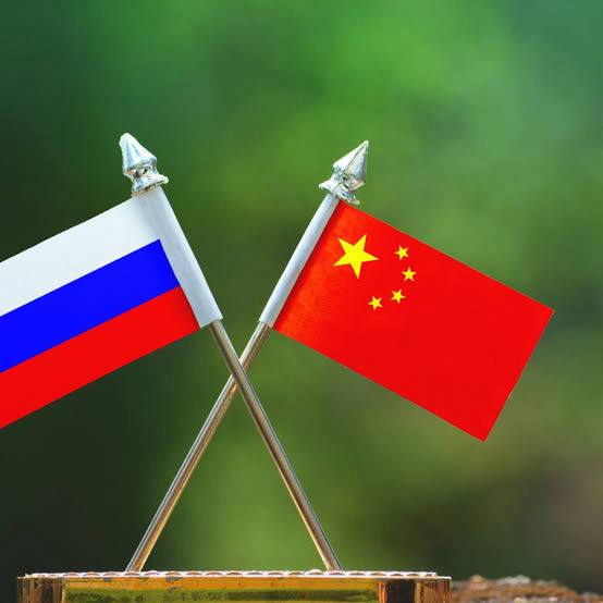 Санкції США проти російських нафтових гігантів викликали шок у Китаї, пише Bloomberg