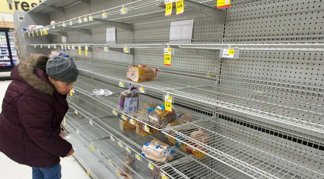 російська промисловість втрачає оберти: 73 % ключових товарів у мінусі