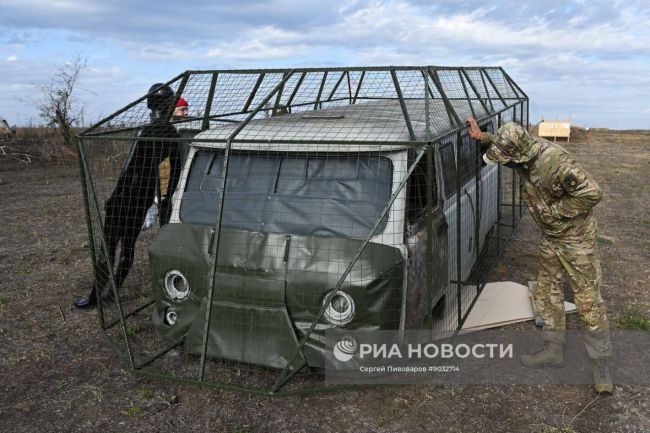 Как вы думаете, что здесь происходит?