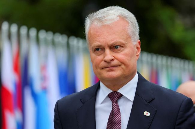 Президент Литви Науседа запропонував обмежити транзит до російського Калінінграда та закрити кордон з Білоруссю