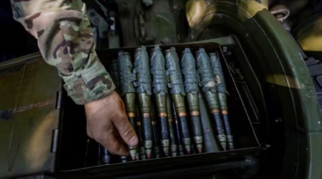 Суд у США ухвалив рішення у справі про «одну з найдивніших спроб закупівлі зброї від початку широкомасштабної війни в Україні» — Financial Times. Суд у США ухвалив рішення у справі про «одну з найдивніших спроб закупівлі зброї від початку широкомасштабної війни в Україні» — Financial Times.