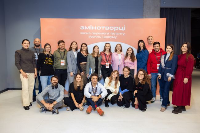 47% підлітків прагнуть розбудовувати життя в Україні — результати масштабного дослідження «Змінотворців»