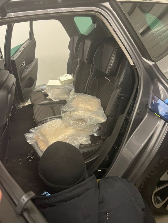 Прикордонники викрили міжнародний канал постачання наркотиків на суму близько 42 мільйони гривень (ВІДЕО/КОМЕНТАР)