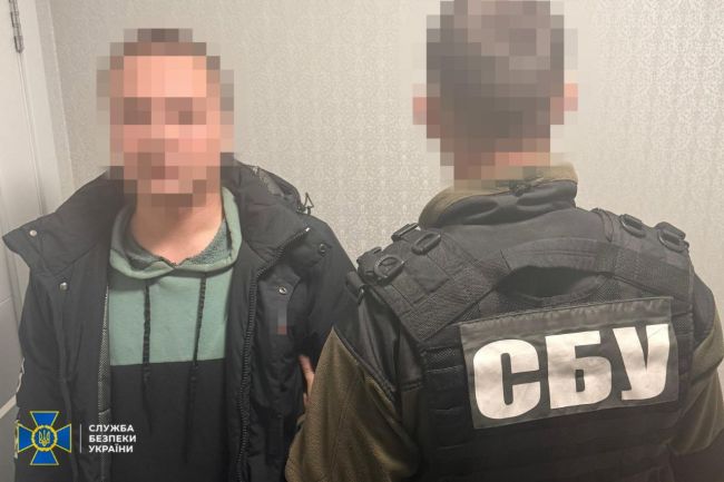 СБУ та Нацполіція викрили ще 9-х організаторів «ухилянтських схем»: серед затриманих власник фейкового ліцею СБУ та Нацполіція викрили ще 9-х організаторів «ухилянтських схем»: серед затриманих власник фейкового ліцею