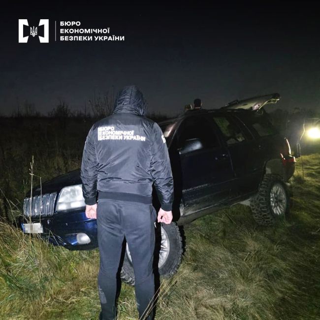 БЕБ - спроба контрабанди 3 дронами  не вдалась