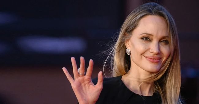 Анджеліна Джолі, ТЦК і провал комунікації