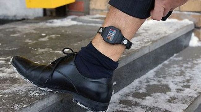 Установа Мін’юсту накупила електронних браслетів для арештованих на 44 мільйони