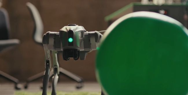 ШІ вперше взяв під контроль робота-собаку: що він змусив його робити