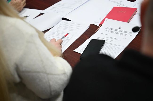 Заборона на вїзд туристів, закриті кафе, дистанційне навчання: в Ізі на Закарпатті через спалах гепатиту А посилюють карантин