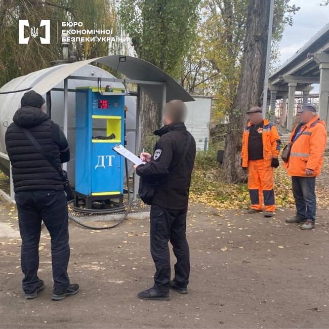 БЕБ припинило протиправну діяльність трьох автозаправних станцій в Одесі