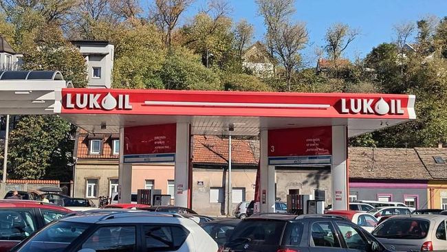Румунія підтримує санкції США проти Lukoil і готує наступні кроки