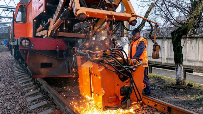 Укрзалізниця отримає австрійські рейки, які дозволять пришвидшити рух поїздів