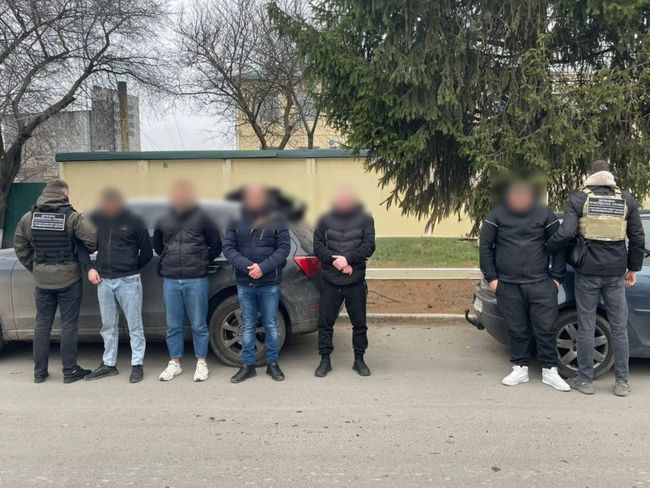 Прикордонники припинили спробу незаконного переправлення чоловіків до Молдови