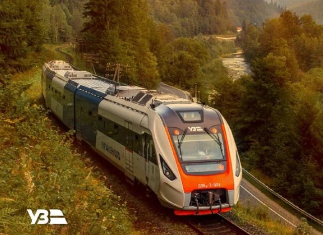 Укрзалізниця запускає щогодинне сполучення між Києвом і Львовом