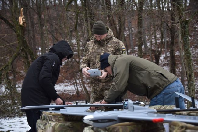 Польща передала українським прикордонникам потужний безпілотний комплекс