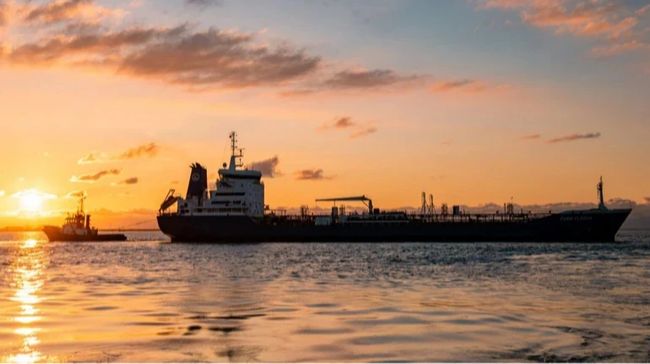 Нафтотермінал у Новоросійську зупинився після атаки морських дронів Нафтотермінал у Новоросійську зупинився після атаки морських дронів