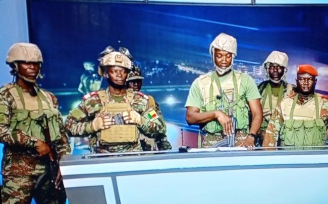 В африканському Беніні у неділю, 7 грудня, відбувся (чи ні) державний переворот