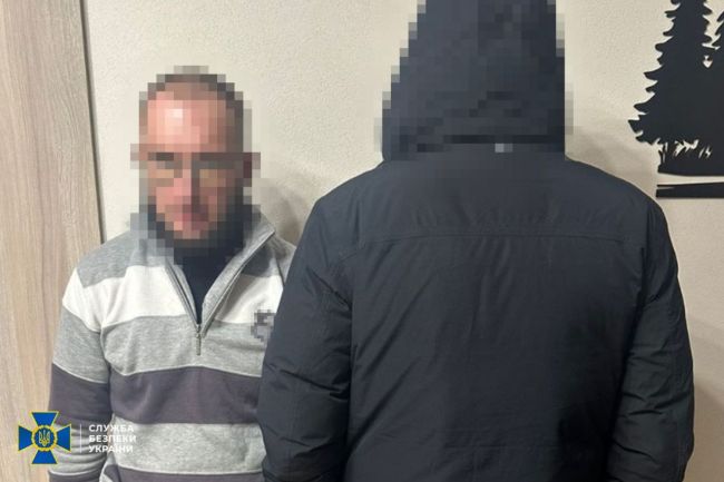 СБУ і Нацполіція затримали іноземців, які на замовлення гру рф займалися підпалами на заході України