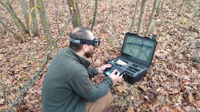 Як виглядає робота операторів FPV зсередини (ВІДЕО)