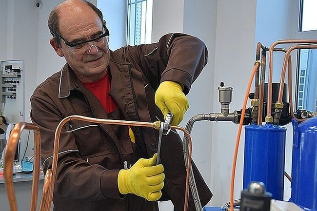 300 тисяч вакансій і мінімум резервів: демографія тисне на економіку білорусі