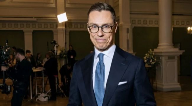 Президент Фінляндії скасував поїздку до США й поїде до Берліна на переговори щодо України