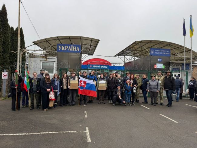 На Закарпатті прикордонники зустріли Вифлеємський вогонь миру (ВІДЕО)
