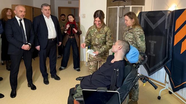 ПриватБанк змінить підхід до роботи з військовими та людьми з інвалідністю