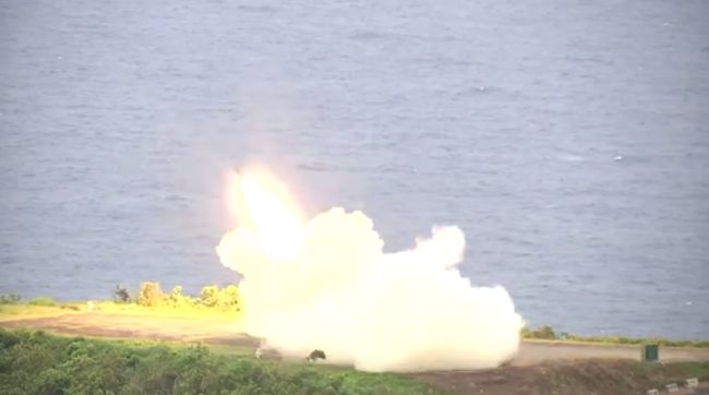 США поставлять Тайваню рекордний пакет озброєнь на $11 мільярдів — Reuters.