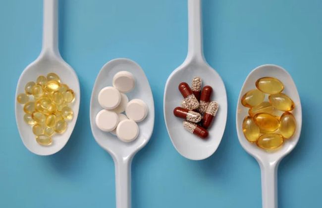 АМКУ оштрафував виробників БАДів за недостовірні відомості про дієтичні добавки