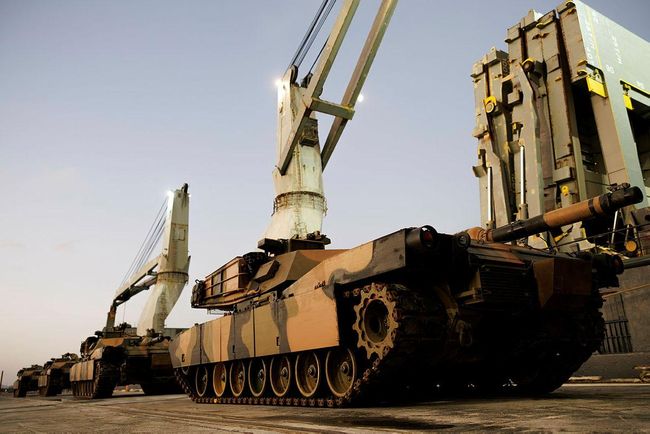 Австралія передала Україні останню партію обіцяних танків Abrams