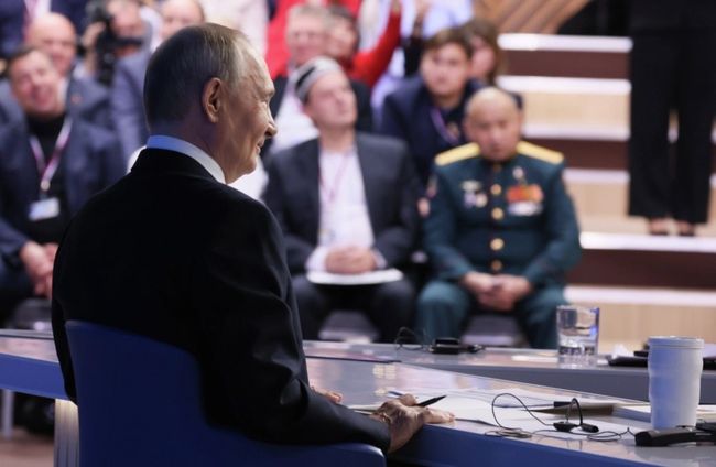 На линии нелепостей