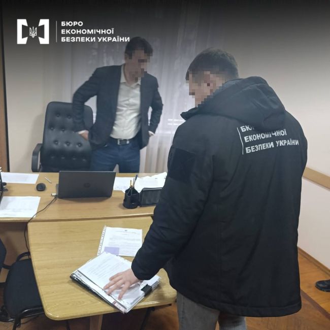 БЕБ виявило корупцію під час закупівлі послуг з ремонту дороги