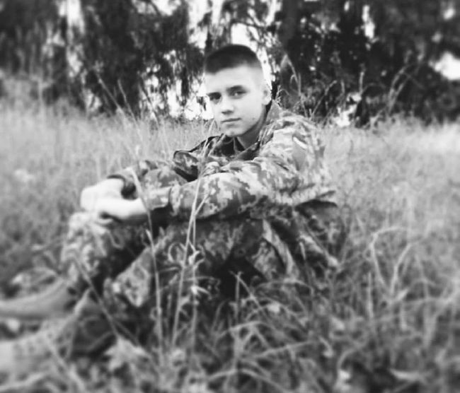 Унаслідок чергової масованої російської ракетно-дронової атаки на Україну пошкоджено льодову арену «Білий Барс» у Білій Церкві, що на Київщині Унаслідок чергової масованої російської ракетно-дронової атаки на Україну пошкоджено льодову арену «Білий Барс» у Білій Церкві, що на Київщині