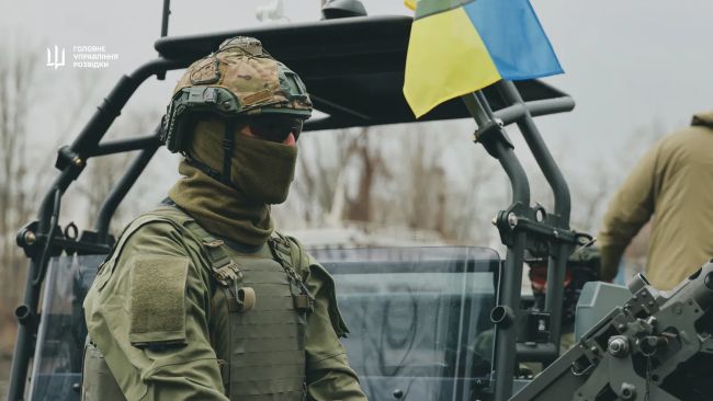 Швидкість, броня та вогнева міць: воїни ГУР отримали новорічний подарунок — новітній катер вітчизняної розробки