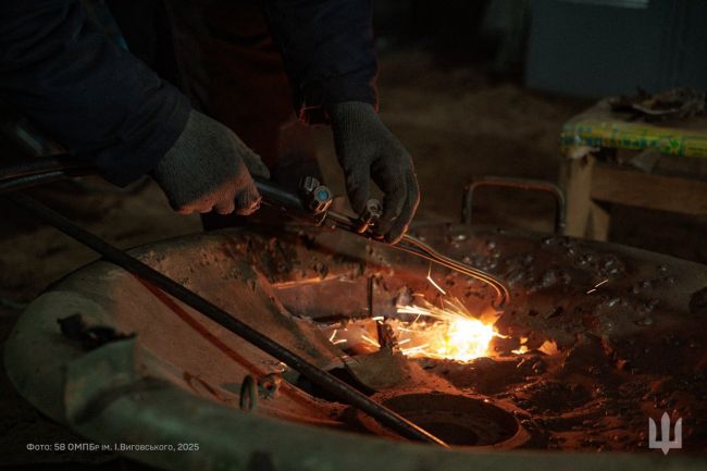 Збірний пункт пошкоджених машин ремонтно-відновлювального батальйону – це місце, де техніка отримує другий шанс Збірний пункт пошкоджених машин ремонтно-відновлювального батальйону – це місце, де техніка отримує другий шанс