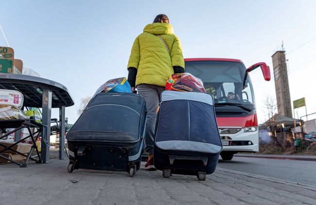 В ЄС зросла кількість українських біженців: які країни приймають найбільше