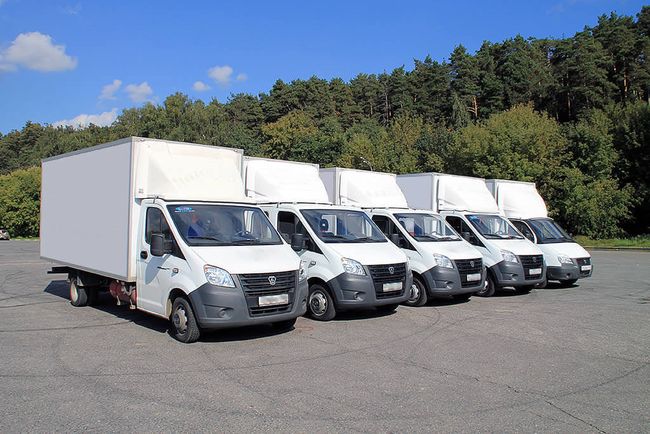 російські автоперевезення на межі краху: тисячі компаній банкрутують