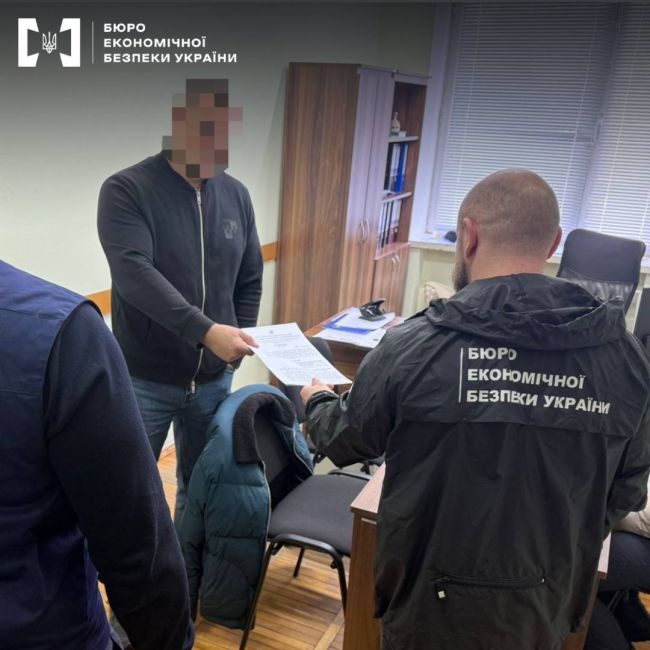 Контрабанда лісу на Буковині: БЕБ повідомило про підозру директору підприємства