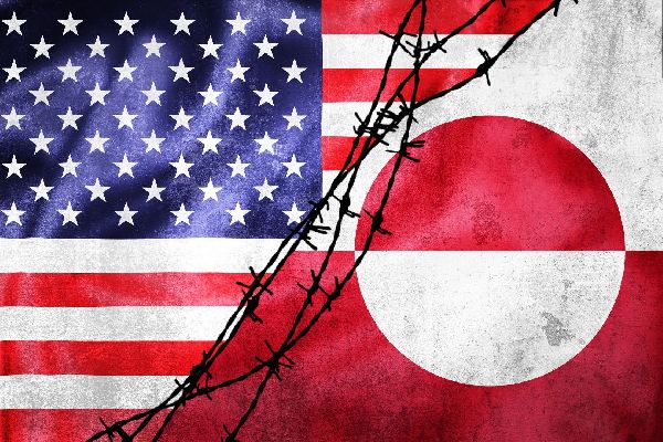 FT: конфликт вокруг Гренландии сорвал подписание соглашения о выделении Украине 800 млрд долларов