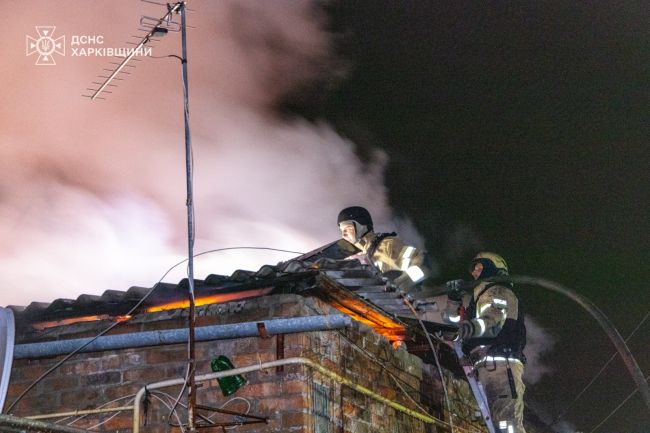 В результаті масованої атаки БпЛА на Харків сталися руйнації та пожежі, є постраждалі (ФОТО, ВІДЕО)