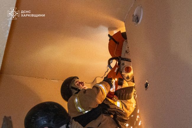В результаті масованої атаки БпЛА на Харків сталися руйнації та пожежі, є постраждалі (ФОТО, ВІДЕО)