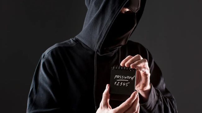 «Гроші за лайки»: як українців масово заманюють у шахрайську пастку