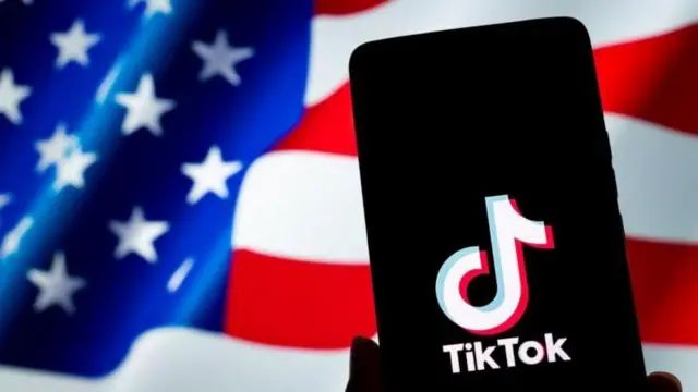 Без росіян не обійшлося: хто тепер володіє TikTok у США