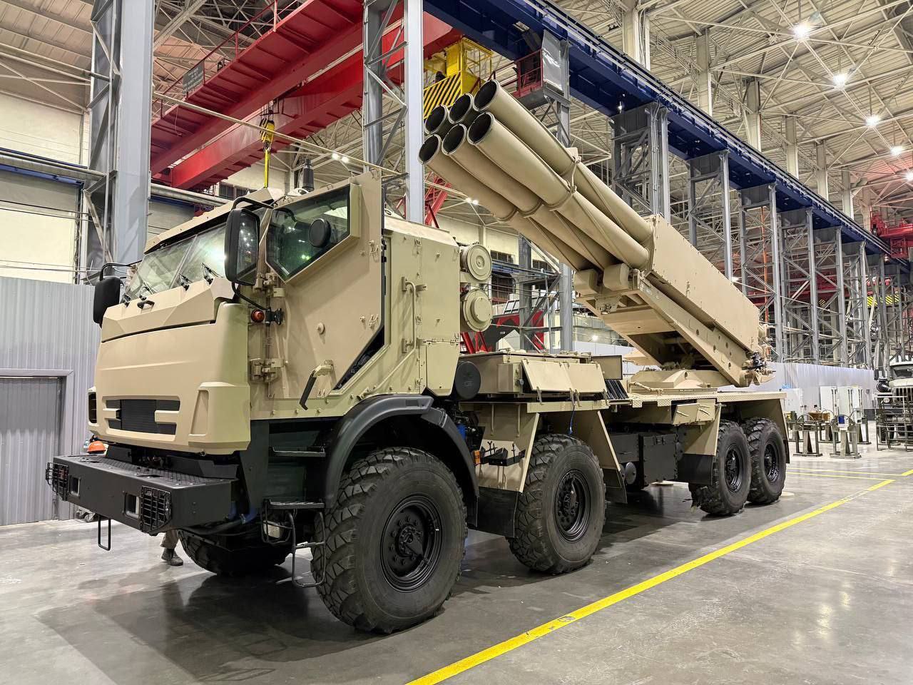 На выставку World Defense Show 2026 в СА россия так же привезла новейшую 300-мм РСЗО Сарма