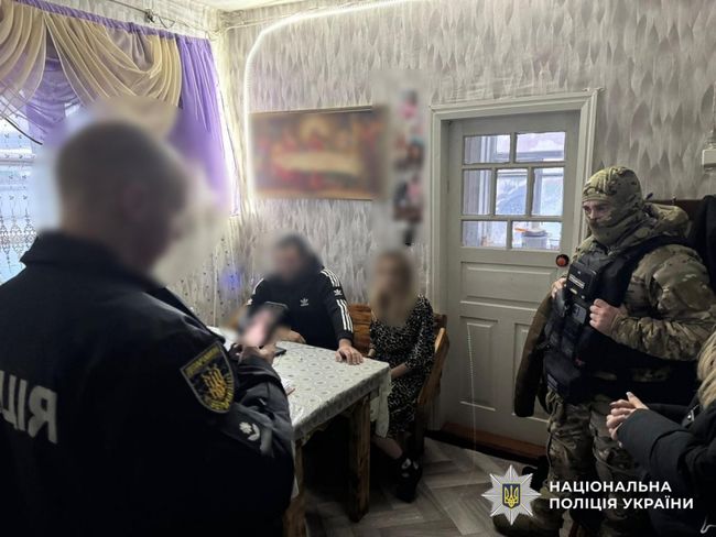 Правоохоронці викрили шахраїв, які наживалися на родинах зниклих військових